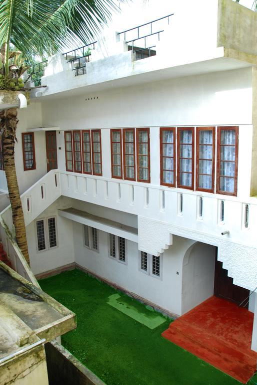 Jojies Homestay Fortkochi Exterior foto